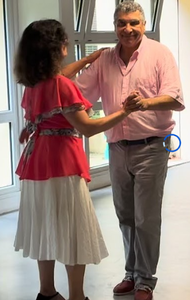 Alain avec annie chemise rose 1